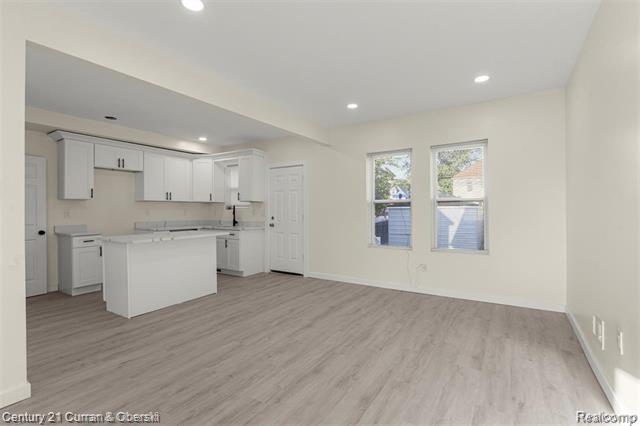 Builiding view three for 6059 28Th, Detroit, MI. 48210