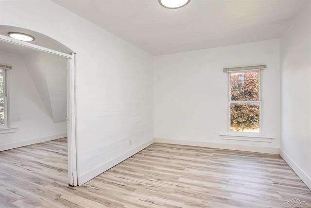 Builiding view fourteen for 1303 Wilson, Bay City, MI. 48708