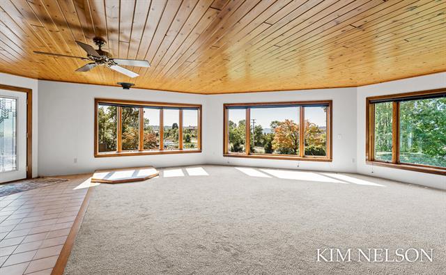 Builiding view nineteen for 925 Lake, Whitehall, MI. 49461