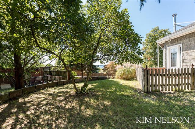 Builiding view seven for 925 Lake, Whitehall, MI. 49461