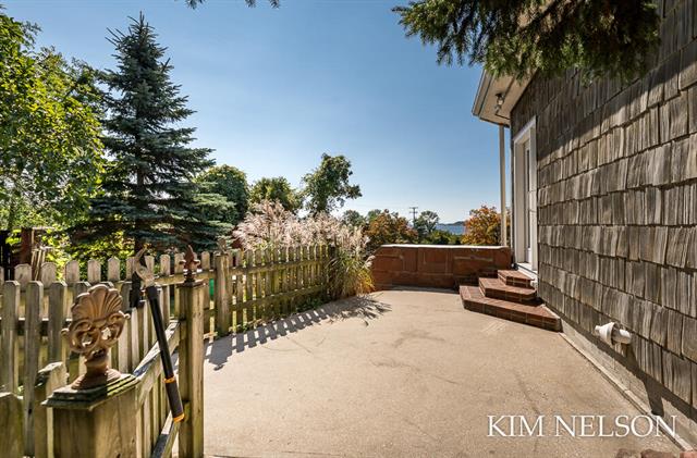 Builiding view ten for 925 Lake, Whitehall, MI. 49461