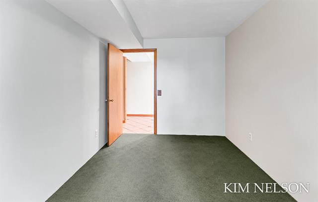 Builiding view thirty nine for 925 Lake, Whitehall, MI. 49461