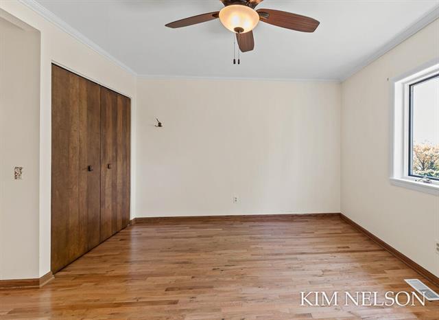 Builiding view twenty eight for 925 Lake, Whitehall, MI. 49461