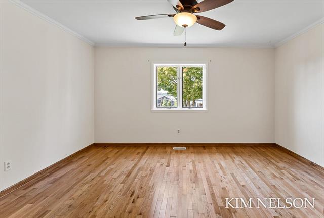 Builiding view twenty seven for 925 Lake, Whitehall, MI. 49461