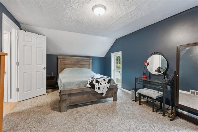 Builiding view fifteen for 427 Ash, Mason, MI. 48854