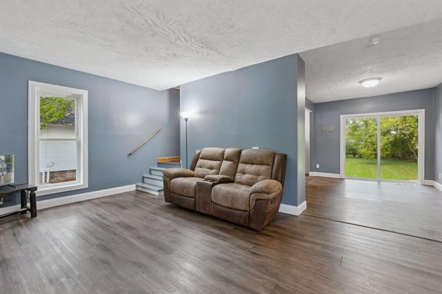 Builiding view four for 427 Ash, Mason, MI. 48854