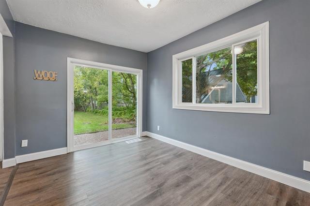 Builiding view ten for 427 Ash, Mason, MI. 48854