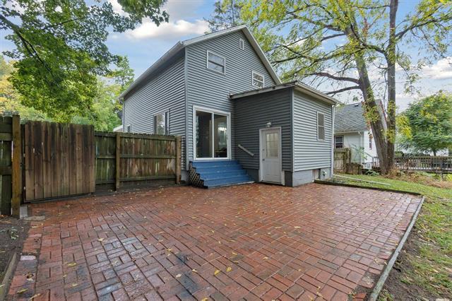 Builiding view twenty six for 427 Ash, Mason, MI. 48854