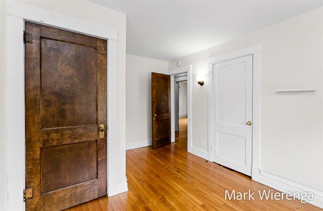 Builiding view fifty one for 272 Henry, Grand Rapids, MI. 49503