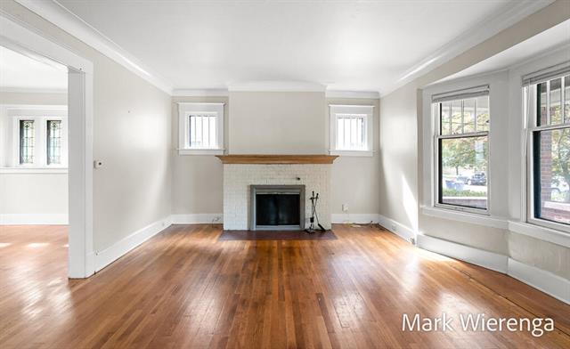 Builiding view fifty three for 272 Henry, Grand Rapids, MI. 49503