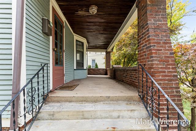 Builiding view sixteen for 272 Henry, Grand Rapids, MI. 49503