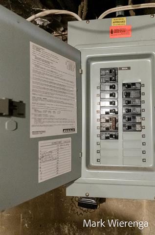 Builiding view twenty one for 272 Henry, Grand Rapids, MI. 49503