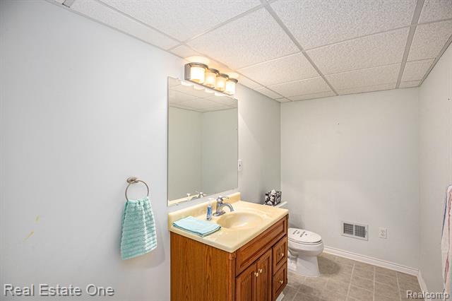 Builiding view nine for 4378 Gardenia, Sterling Heights, MI. 48314