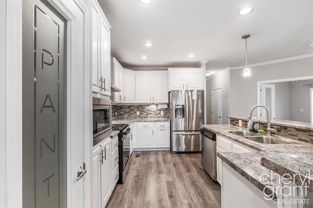 Builiding view sixteen for 5890 Grace Way, Rockford, MI. 49341