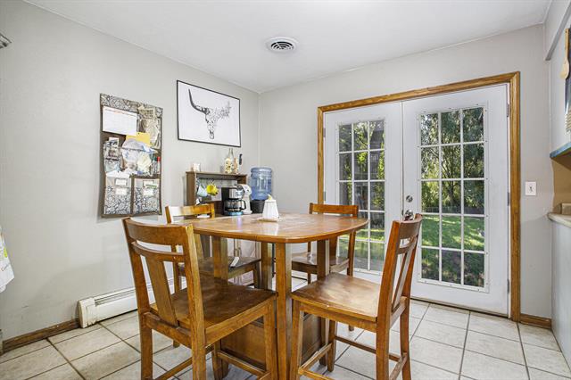 Builiding view four for 146 Indian, Battle Creek, MI. 49017