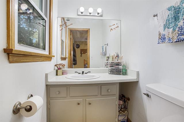 Builiding view ten for 146 Indian, Battle Creek, MI. 49017