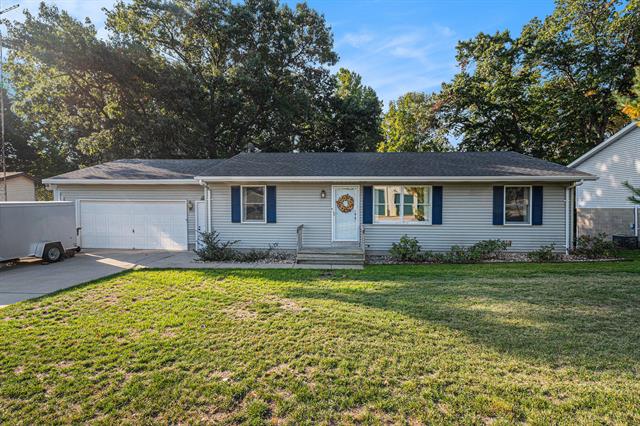 front view for 5853 Ridge Road, Stevensville, Mi. 49127