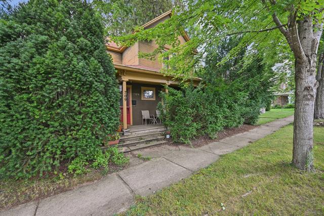 front view for 709 Regent Street, Niles, Mi. 49120