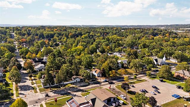 Builiding view thirty six for 111 Fourteenth, Traverse City, MI. 49684