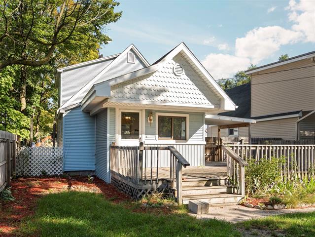 Builiding view thirty for 111 Fourteenth, Traverse City, MI. 49684