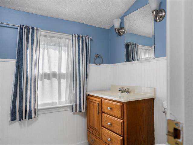 Builiding view twenty one for 111 Fourteenth, Traverse City, MI. 49684