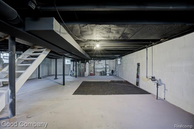 Builiding view twenty five for 220 Maple Avenue Unit #1, Royal Oak, MI. 48067