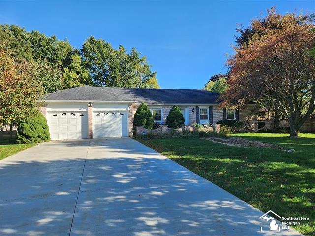 front view for 15060 Timberlane Street, Monroe, Mi. 48161