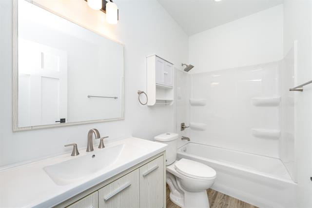 Builiding view ten for 303 Middle, Three Rivers, MI. 49093