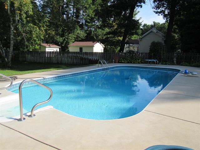 Builiding view thirty for 7580 Whitehall, Whitehall, MI. 49461