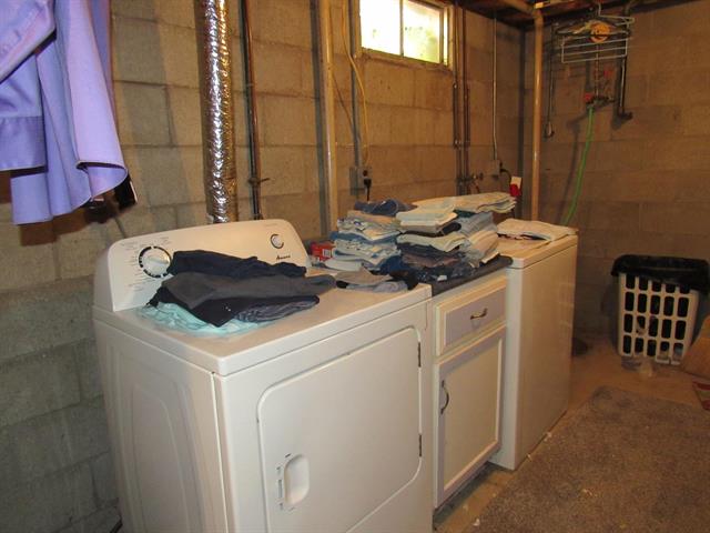 Builiding view twenty four for 7580 Whitehall, Whitehall, MI. 49461