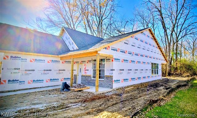 Builiding view thirteen for 2325 Walnut, Auburn Hills, MI. 48326