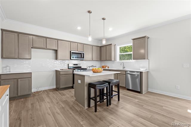 Builiding view six for 509 Jubilee, Whitmore Lake, MI. 48189