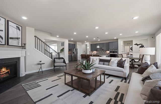 Builiding view six for 22394 Orchard Brook, Macomb, MI. 48042