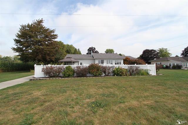 Builiding view fourteen for 4833 Stadler, Monroe, MI. 48162