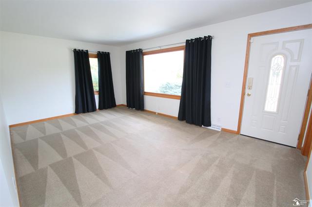 Builiding view nineteen for 4833 Stadler, Monroe, MI. 48162