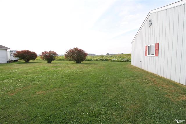 Builiding view seventeen for 4833 Stadler, Monroe, MI. 48162