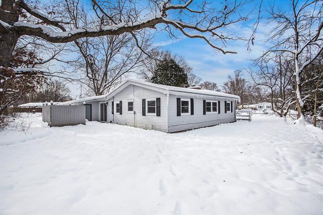 Builiding view nineteen for 135 Lindow, Battle Creek, MI. 49037