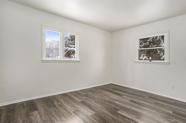 Builiding view ten for 135 Lindow, Battle Creek, MI. 49037