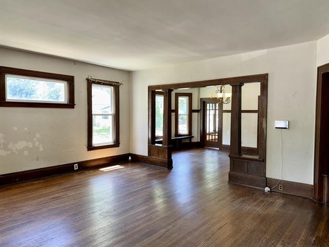 Builiding view eleven for 1607 6Th, Muskegon, MI. 49441