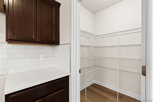 Builiding view fifteen for 491 Jubilee, Whitmore Lake, MI. 48189