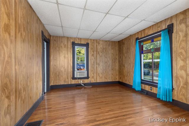 Builiding view four for 13764 Ave, Vicksburg, MI. 49097