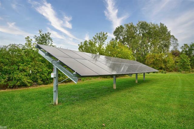 Builiding view forty nine for 5238 Gale, Davison, MI. 48423