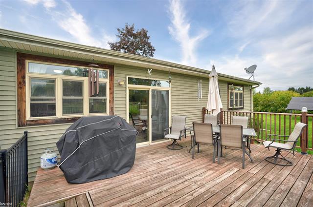 Builiding view forty three for 5238 Gale, Davison, MI. 48423