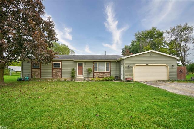 Builiding view thirty eight for 5238 Gale, Davison, MI. 48423