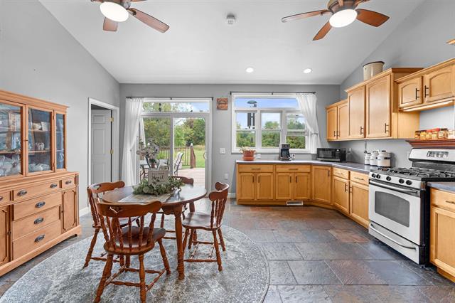 Builiding view three for 5238 Gale, Davison, MI. 48423