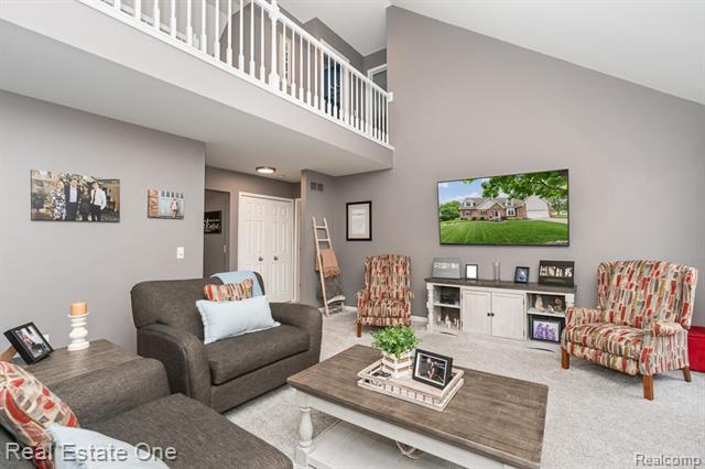 Builiding view nine for 1043 Ridgeview, Lake Orion, MI. 48362