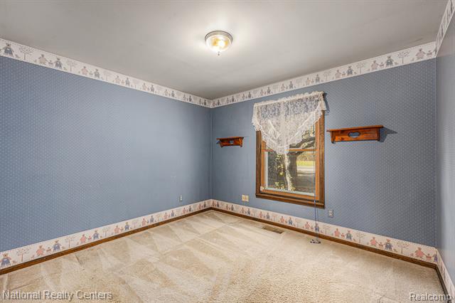 Builiding view fifteen for 9494 Sashabaw, Clarkston, MI. 48348