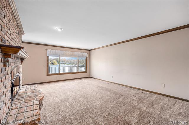 Builiding view four for 9494 Sashabaw, Clarkston, MI. 48348