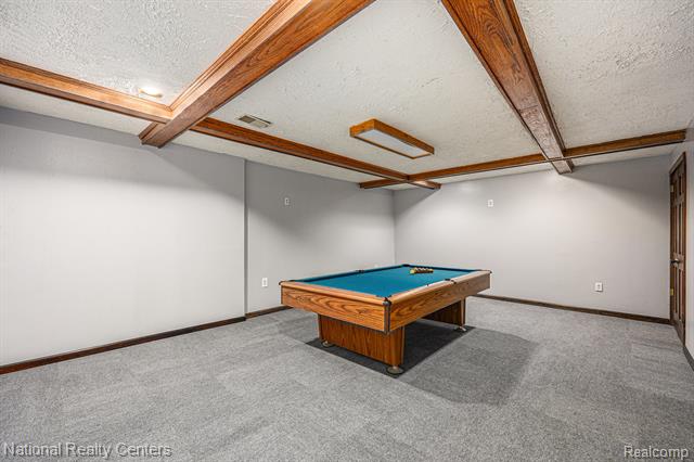 Builiding view twenty six for 9494 Sashabaw, Clarkston, MI. 48348