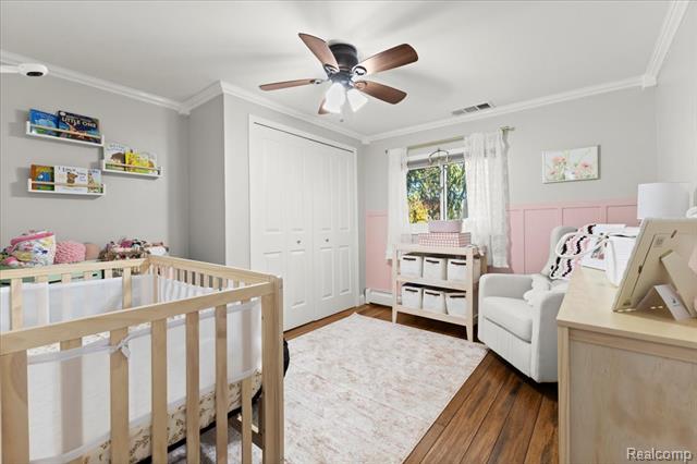 Builiding view forty five for 551 Joslyn, Lake Orion, MI. 48362